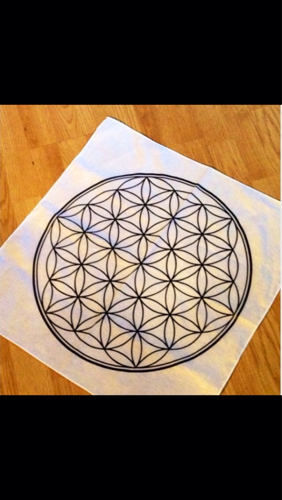 22 Inch Mega Crystal Grid